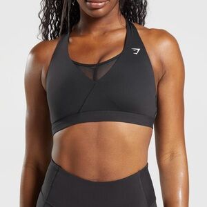NWT GYMSHARK CROSSOVER SPORTS BRA IN BLACK SIZE